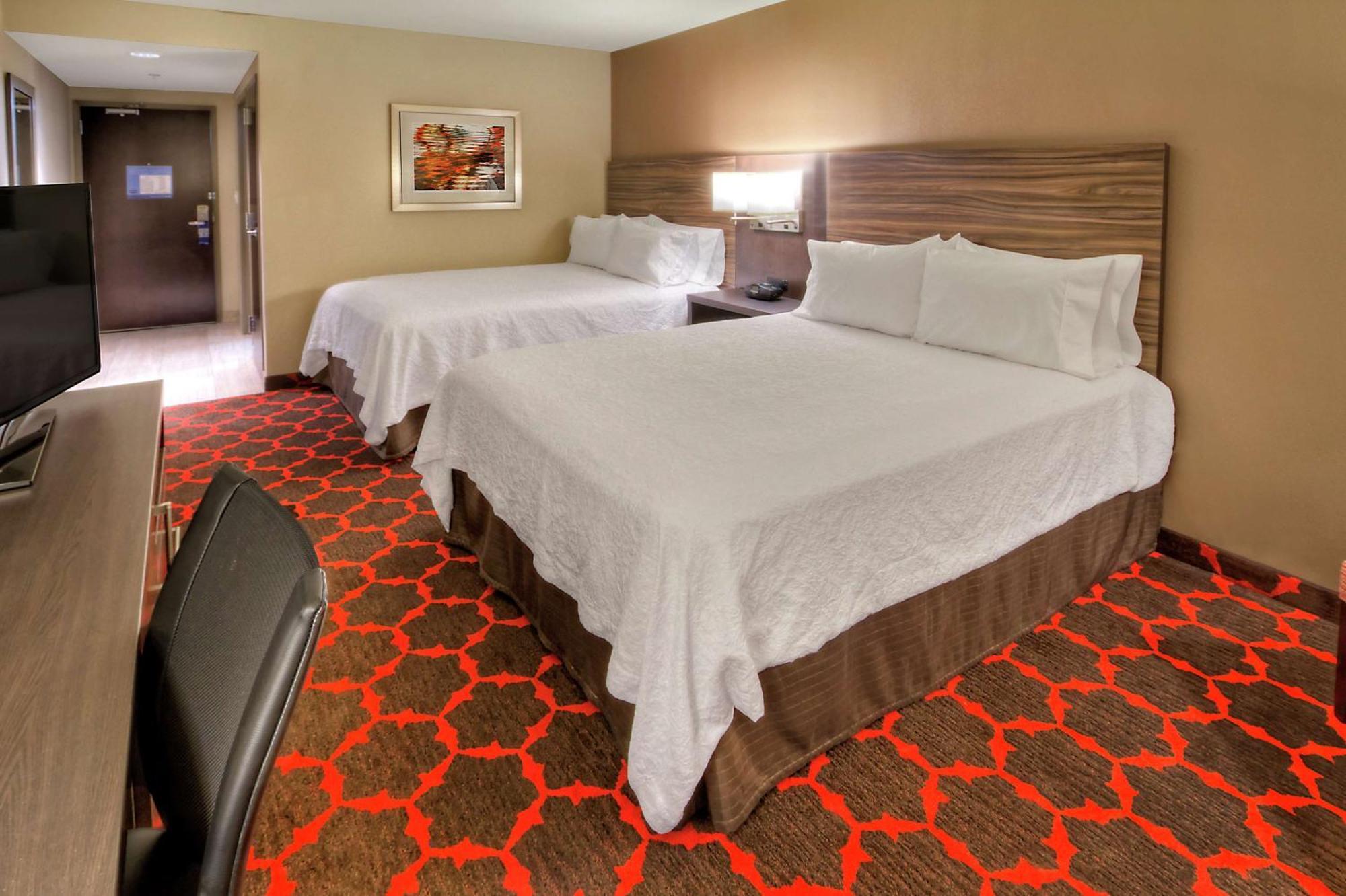 Hampton Inn Куквілл Екстер'єр фото